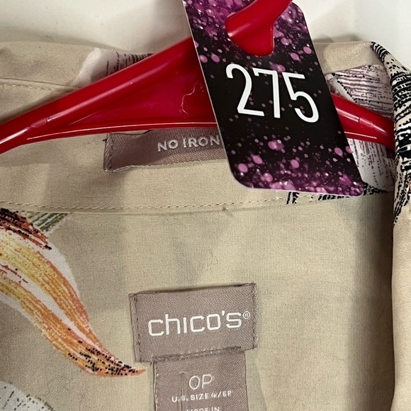 275. CHICOāS Tropical Inspired Button Down Shirt 0P - Picture 6 of 8